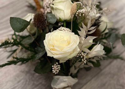 Button hole flowers for wedding