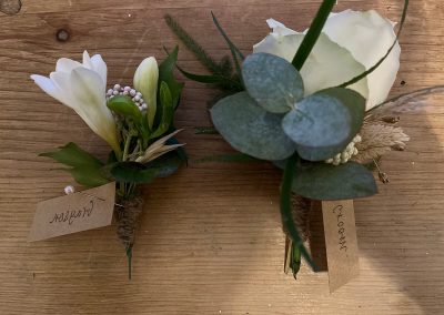Button hole flowers for wedding